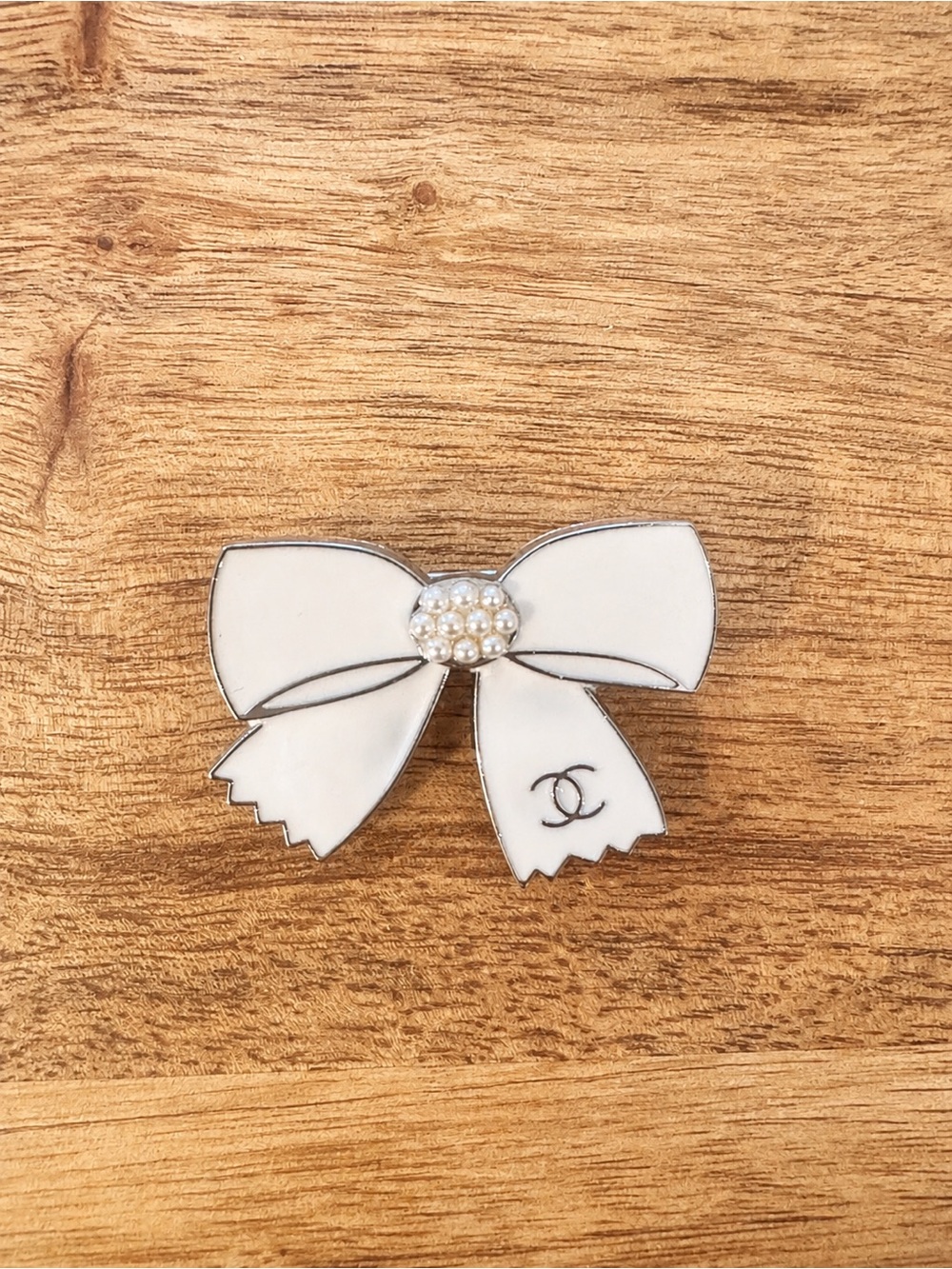 CC White Bow Brooch with Pearl Center